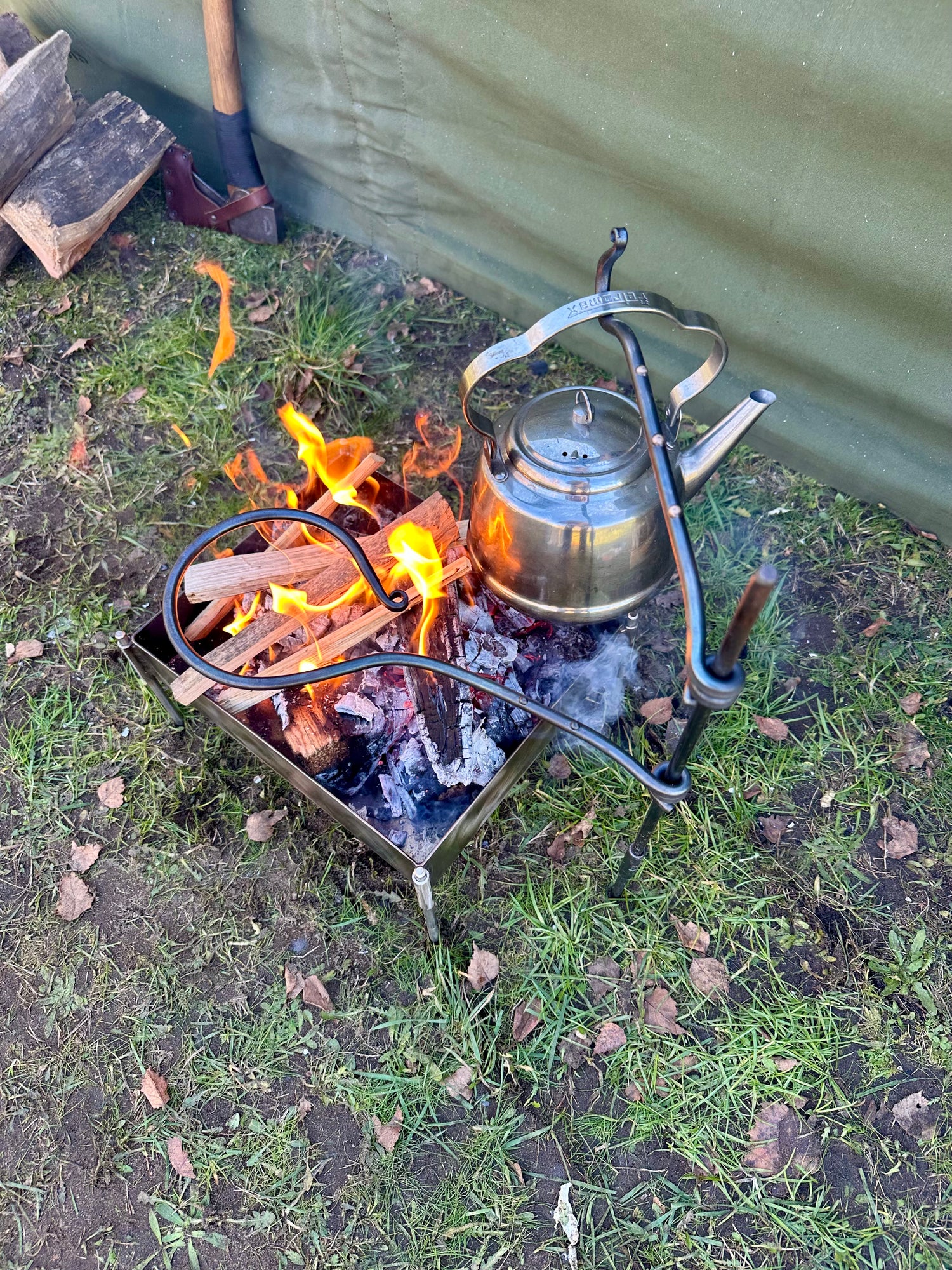 Mini Pan Fire for Hanging Billy Cans and Holding Skillets / Frying Pans