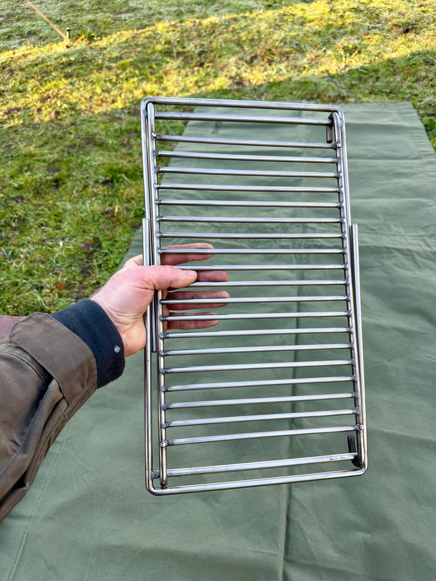 Stainless Steel BBQ Grill - Compact and Robust - Ideal for Camping - Overland - Bushcraft