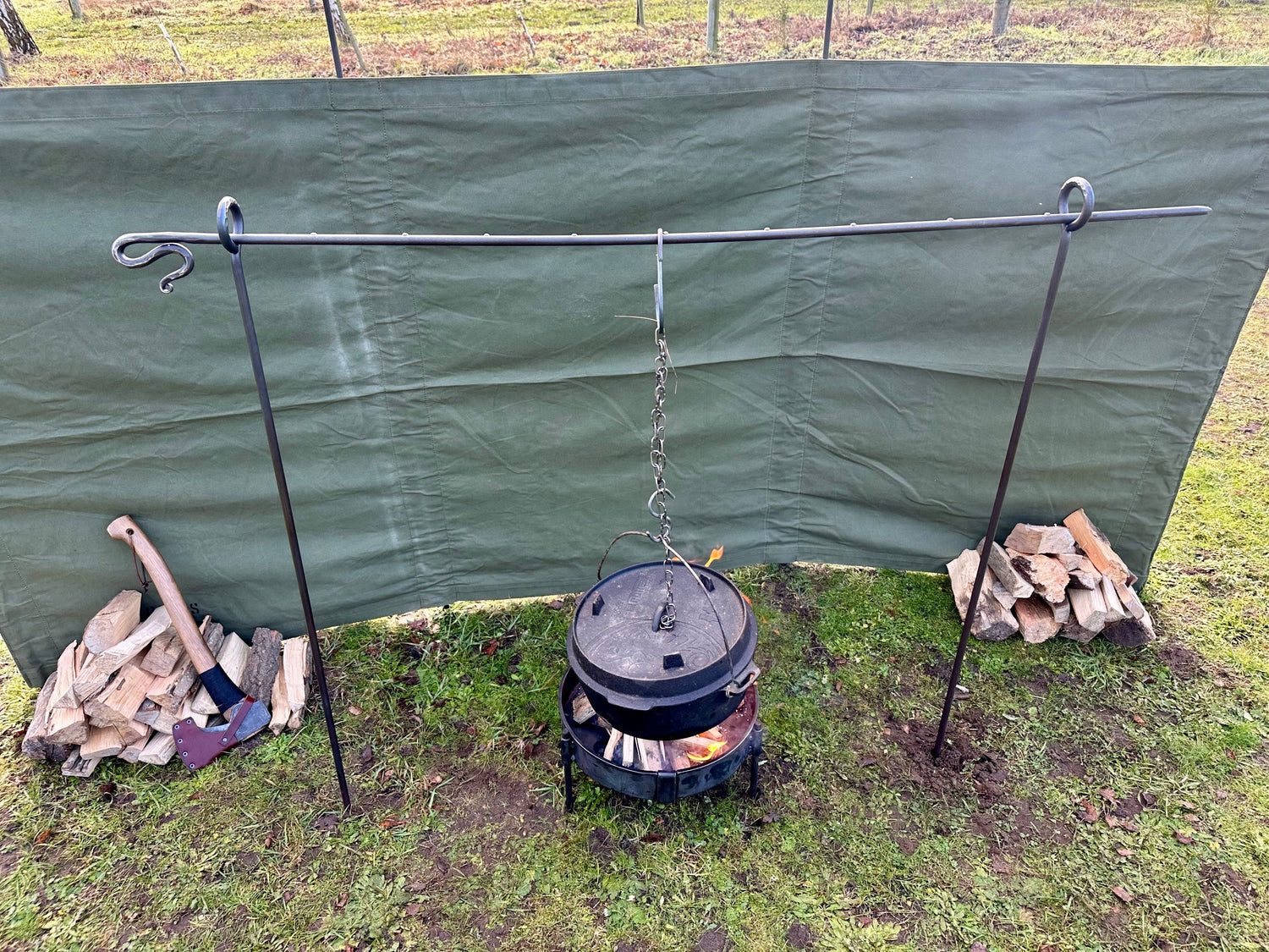Bushcraft Tripod 12mm Forged Steel Heavy Gauge Tripod Ridge Rack System