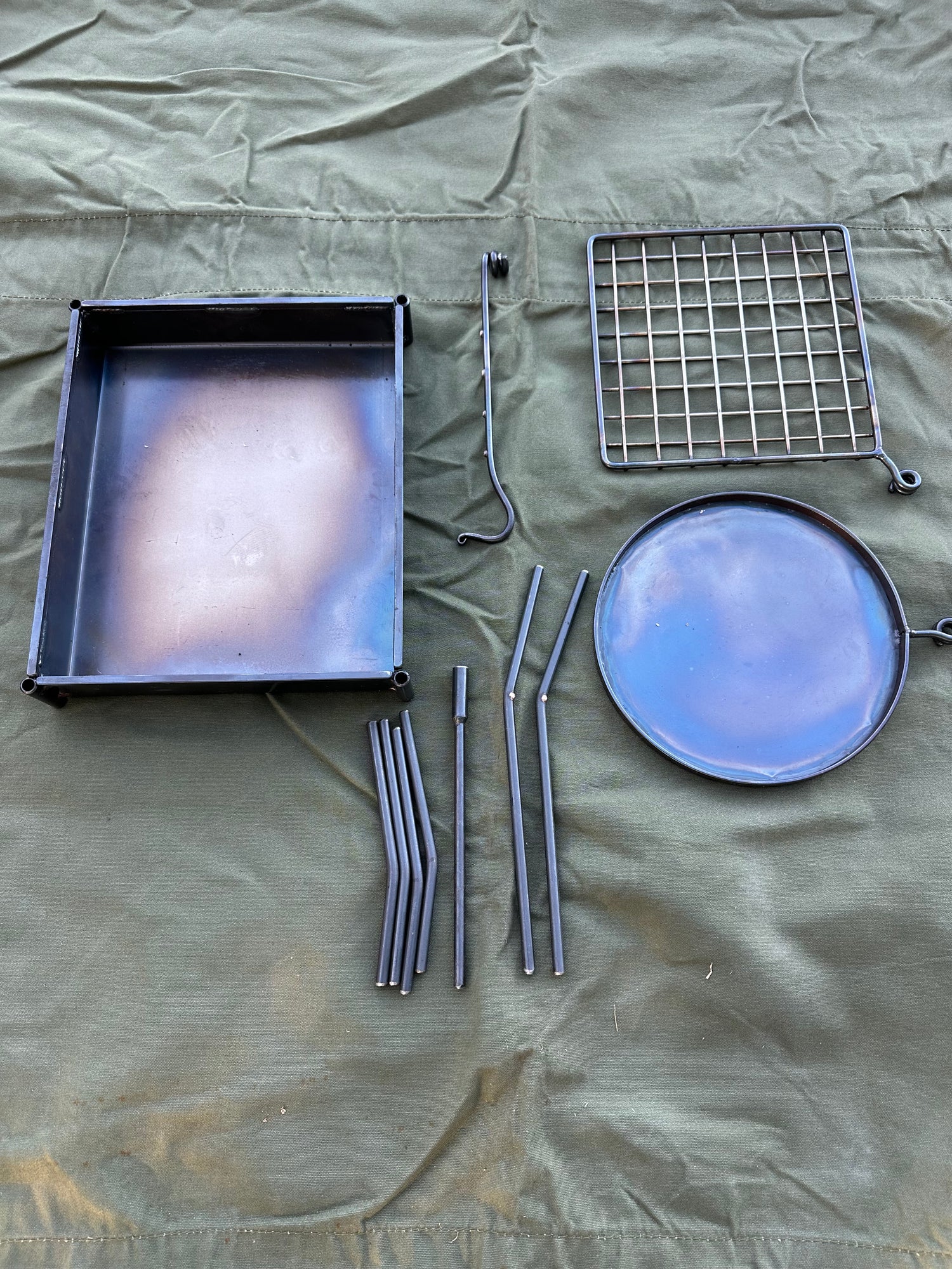 Traveler Stove lightweight Portable Fire Pit BBQ Mild Steel