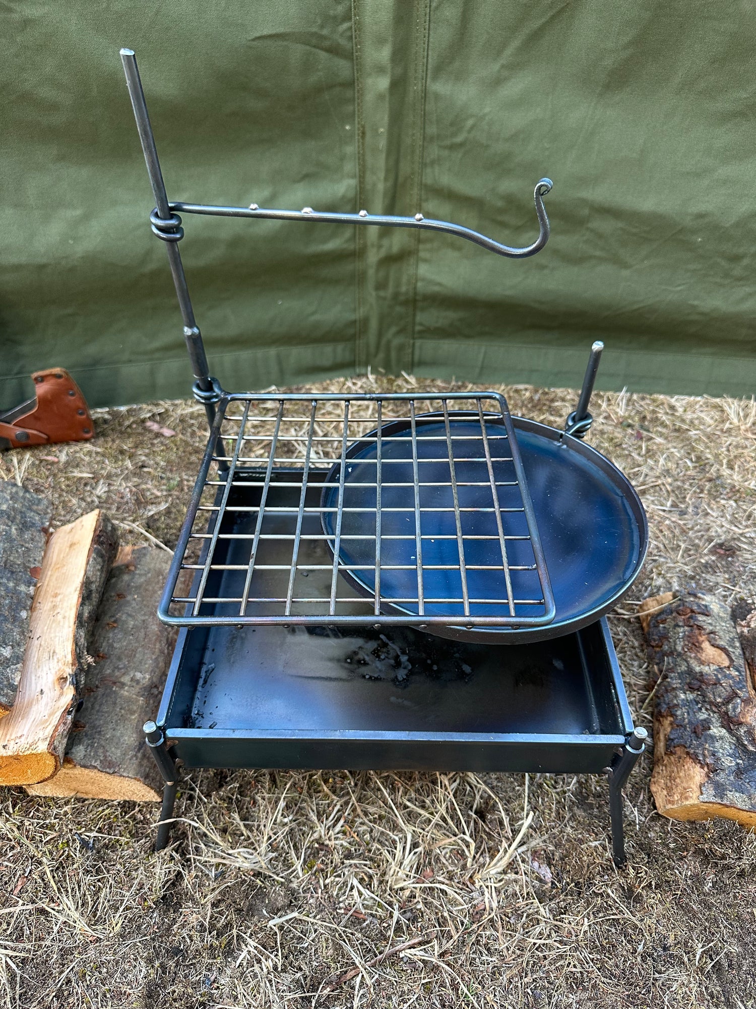 Traveler Stove lightweight Portable Fire Pit BBQ Mild Steel