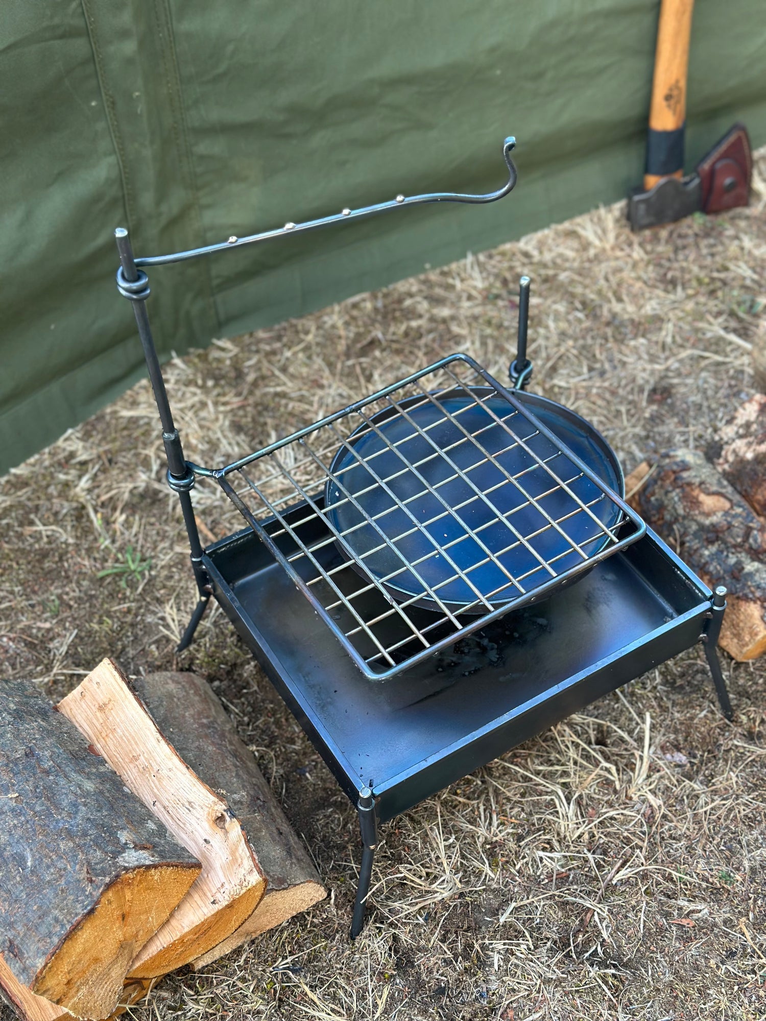 Traveler Stove lightweight Portable Fire Pit BBQ Mild Steel