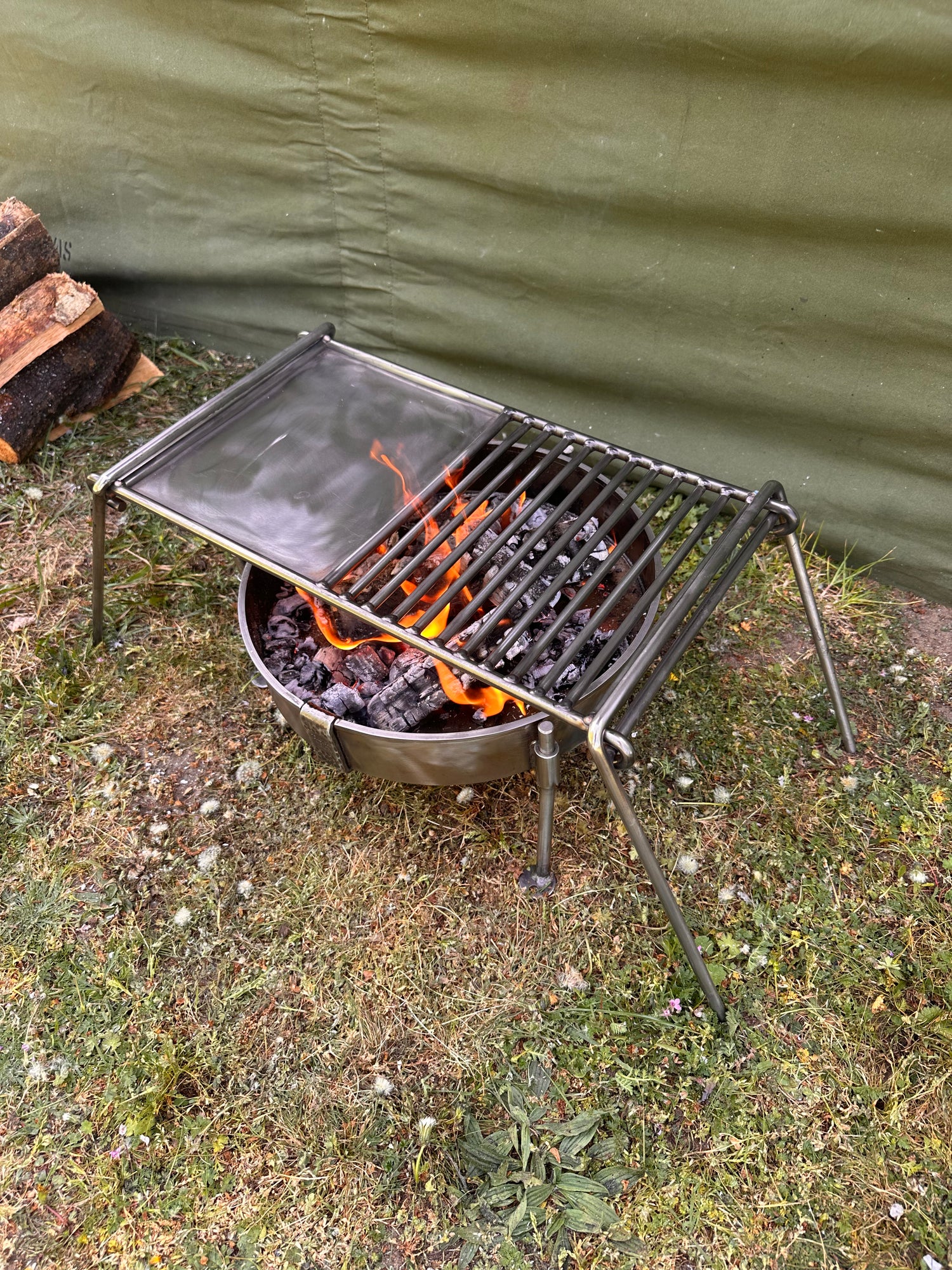 Stainless Steel Medium Split Camp Grill - Bushcraft Grill