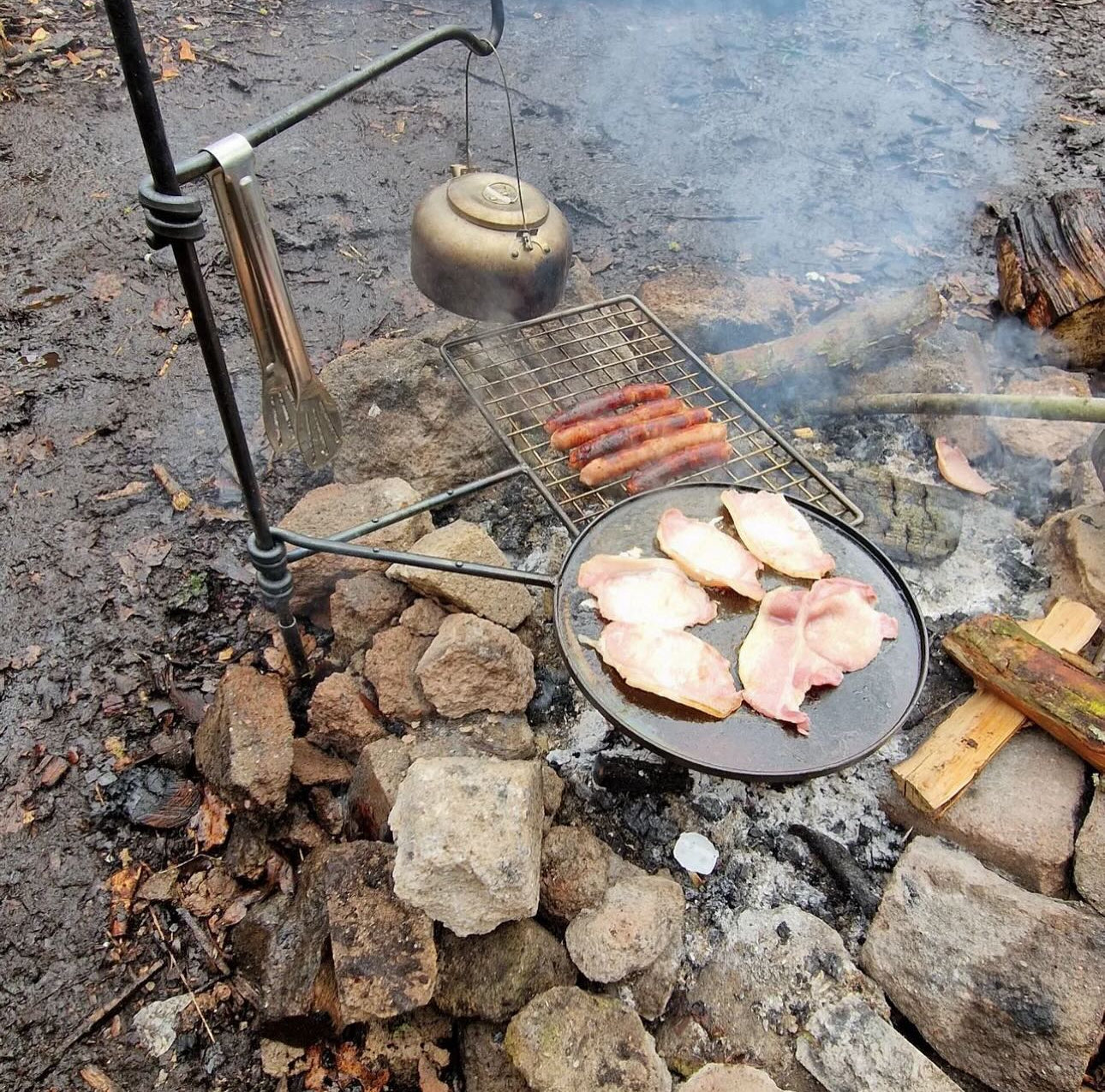 Large GRILL and SKILLET arm fire anchor