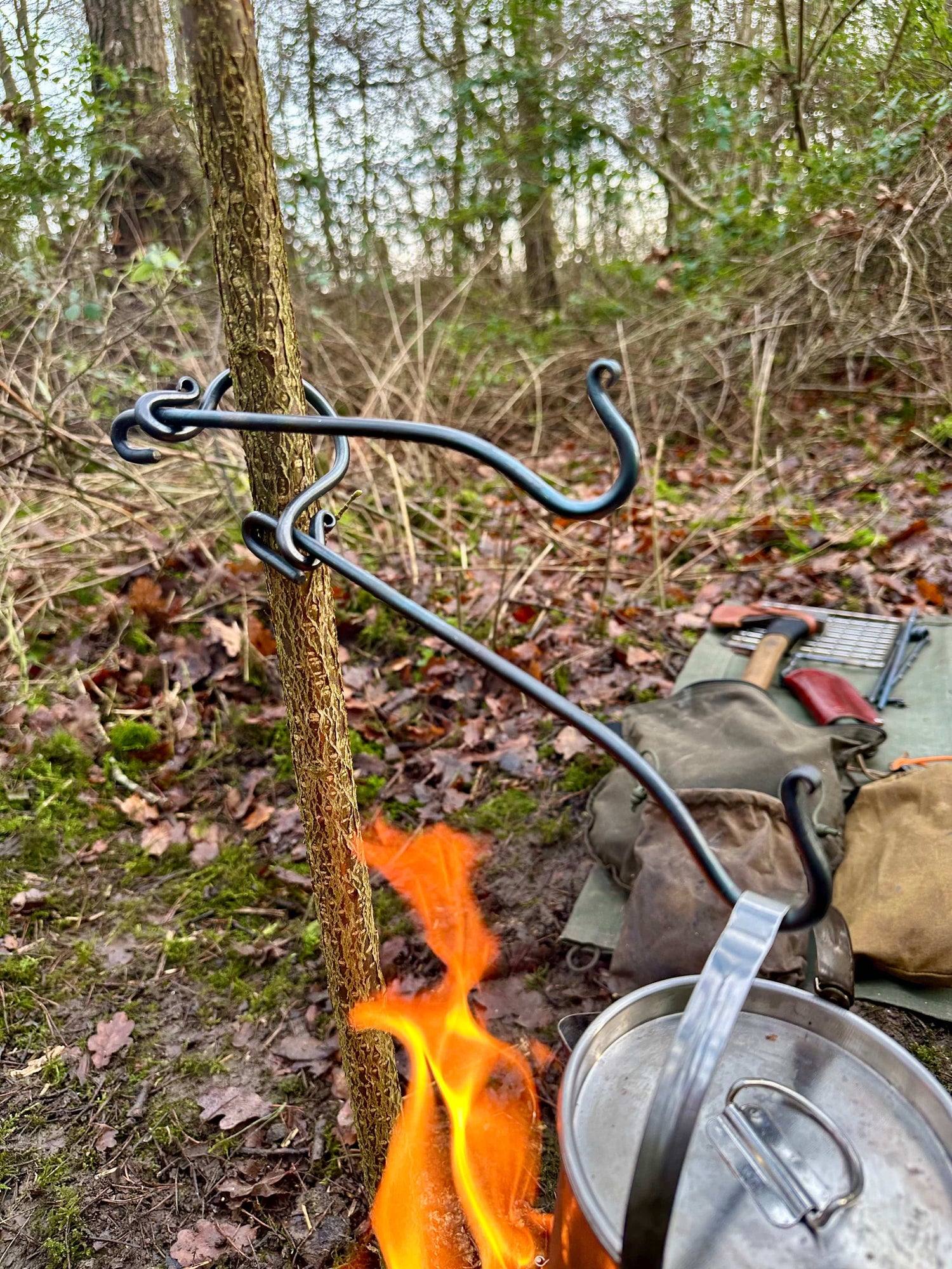 Pocket Fire Anchor  Lightweight Backpack Fire Anchor  for Hanging Billy Cans