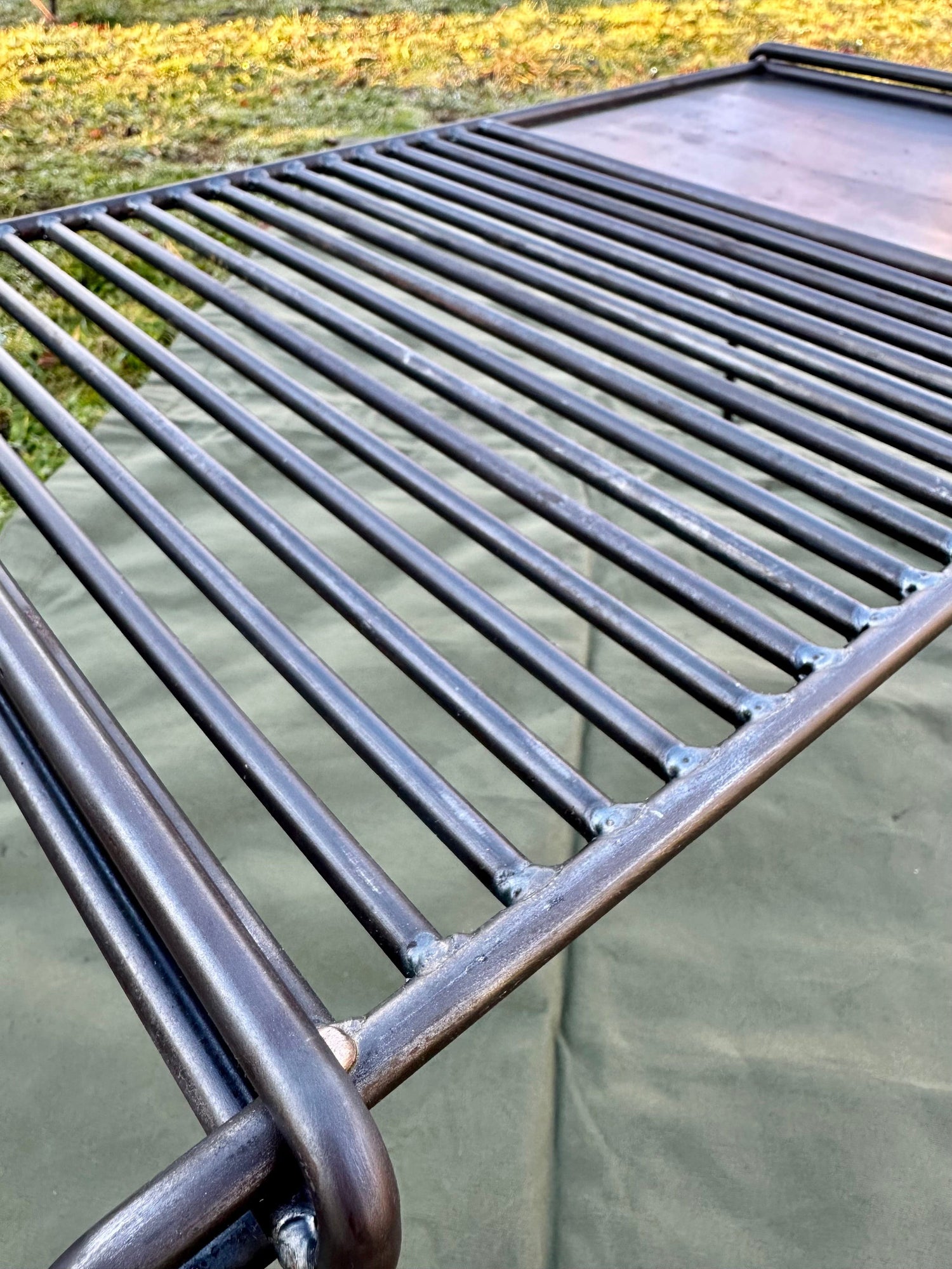 Base Camp BBQ Grill - Skillet Hot Plate Fully Welded - For Large Groups 