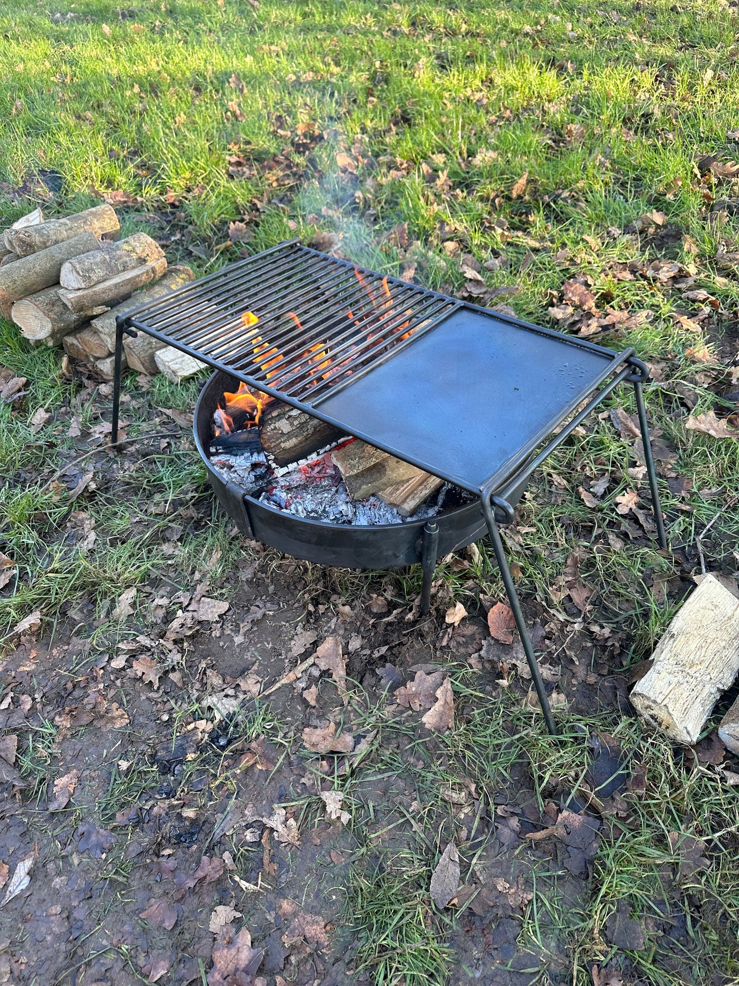 Split Base Camp BBQ Grill